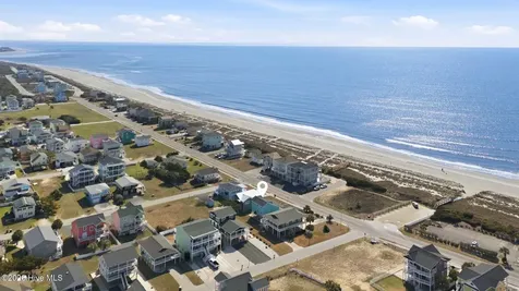 177 Ocean Boulevard E Holden Beach NC 28462