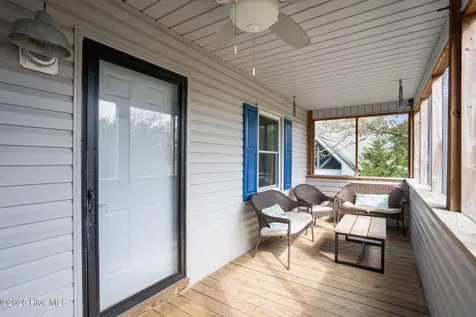 321 NE 59th Street Oak Island NC 28465