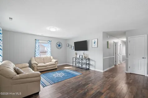 321 NE 59th Street Oak Island NC 28465