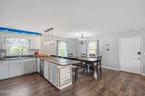 321 NE 59th Street Oak Island NC 28465