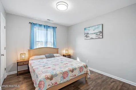 321 NE 59th Street Oak Island NC 28465