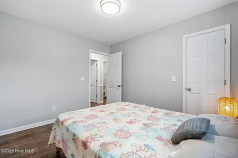 321 NE 59th Street Oak Island NC 28465