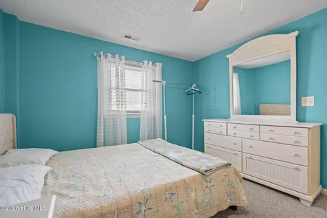 321 NE 59th Street Oak Island NC 28465