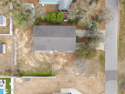 321 NE 59th Street Oak Island NC 28465