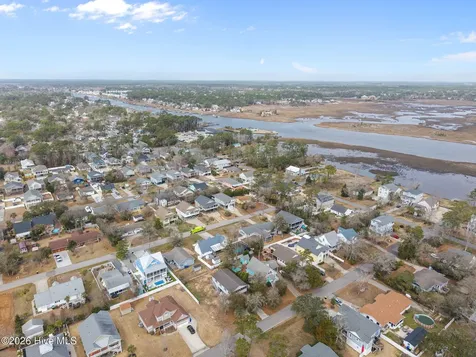 321 NE 59th Street Oak Island NC 28465