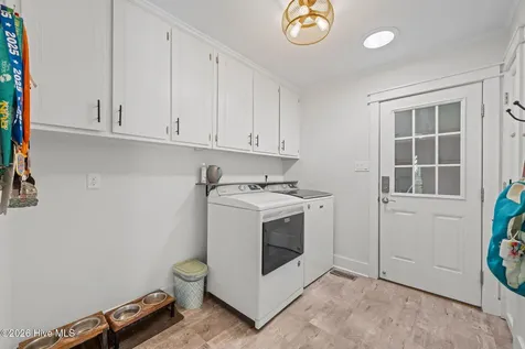 6115 Gondolier Drive New Bern NC 28560