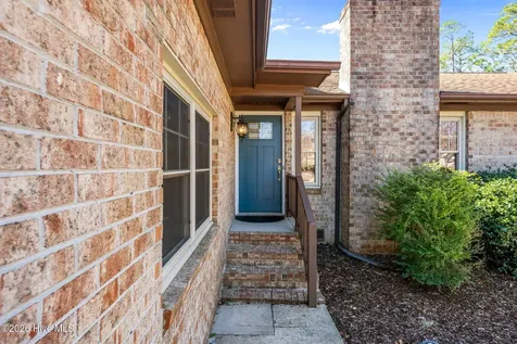 6115 Gondolier Drive New Bern NC 28560
