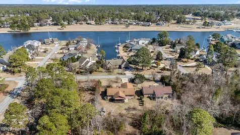 6115 Gondolier Drive New Bern NC 28560