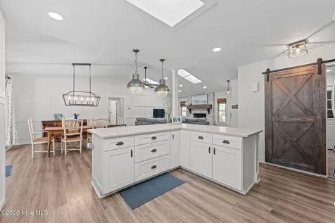 6115 Gondolier Drive New Bern NC 28560