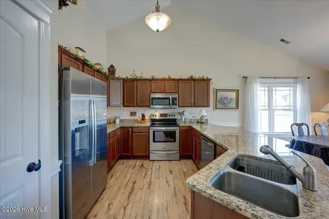 205 Antioch Lakes Road New Bern NC 28560