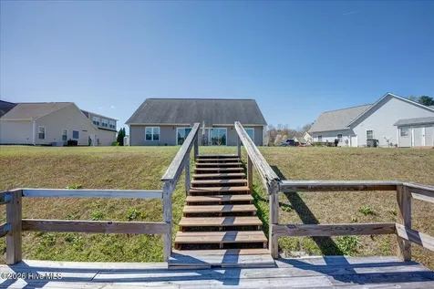 205 Antioch Lakes Road New Bern NC 28560