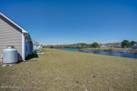 205 Antioch Lakes Road New Bern NC 28560