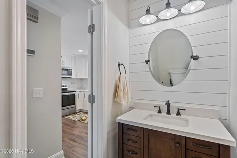 142 NE 14th Street Oak Island NC 28465