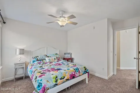 142 NE 14th Street Oak Island NC 28465