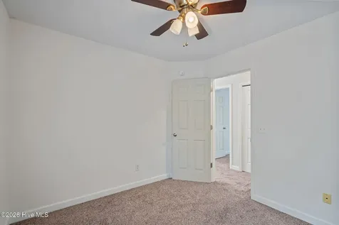 142 NE 14th Street Oak Island NC 28465
