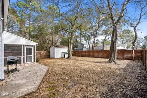 142 NE 14th Street Oak Island NC 28465