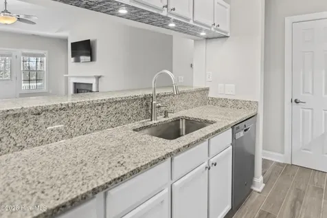 1926 Tara Court Greenville NC 27858