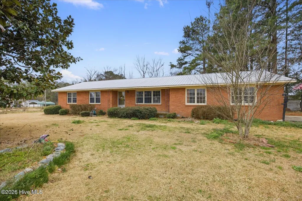 118 Dogwood Lane Pink Hill NC 28572