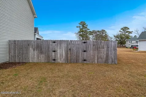 1404 Kinsley Court NE Leland NC 28451