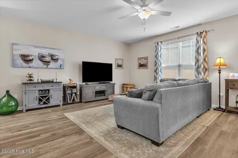 1404 Kinsley Court NE Leland NC 28451
