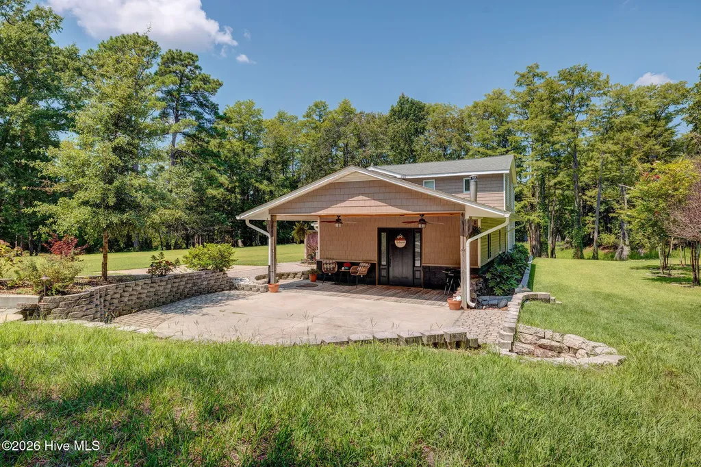 151 Pansy Lane Hampstead NC 28443
