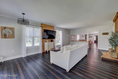 151 Pansy Lane Hampstead NC 28443