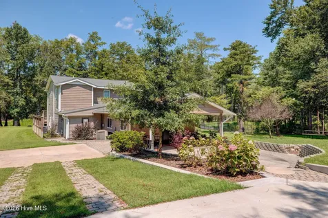 151 Pansy Lane Hampstead NC 28443
