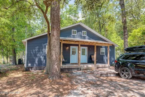 151 Pansy Lane Hampstead NC 28443