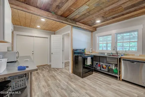 151 Pansy Lane Hampstead NC 28443