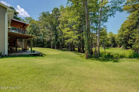 151 Pansy Lane Hampstead NC 28443