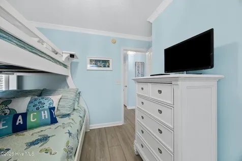 1004 N Shore Drive Surf City NC 28445
