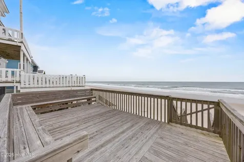 1004 N Shore Drive Surf City NC 28445
