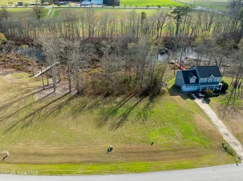 76 Bridgewater Drive S Bath NC 27808