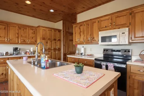 10723 Keener Road Faison NC 28341