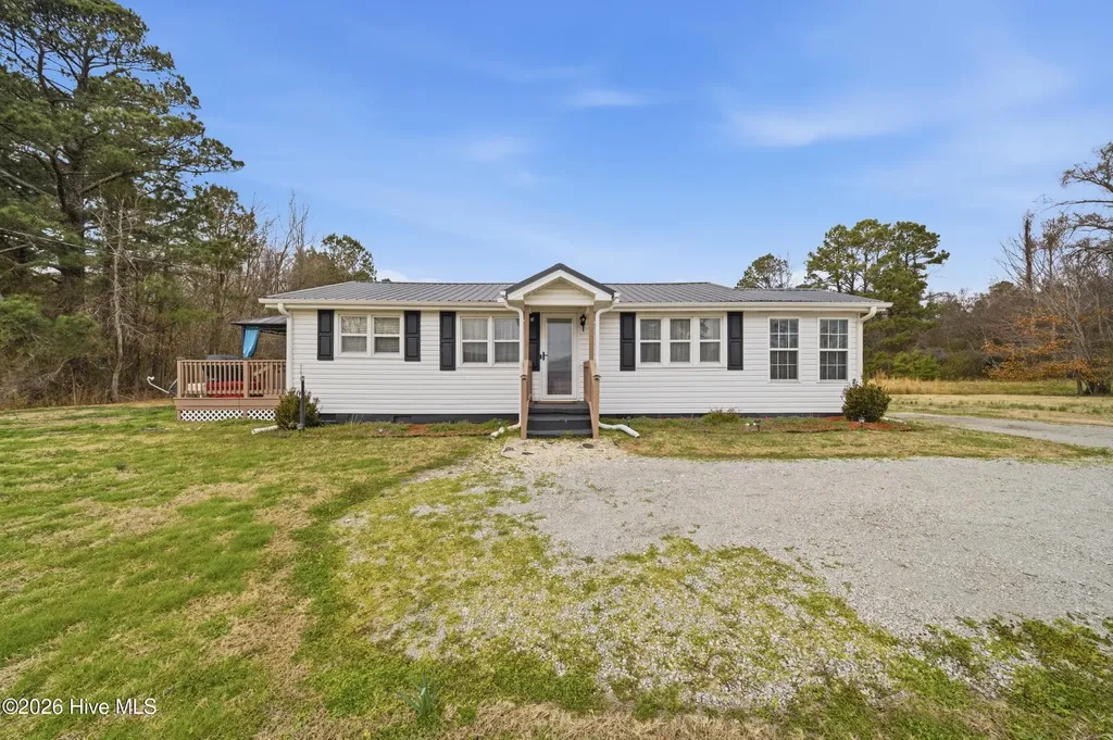 925 Sandy Ridge Road Tyner NC 27980