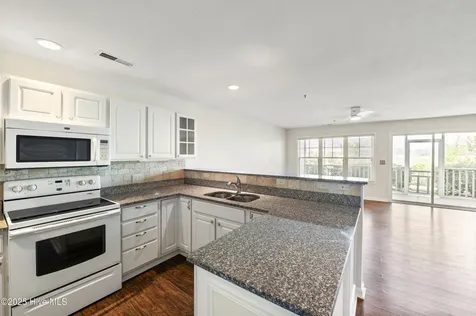 108 Turtle Cay Drive Wilmington NC 28412