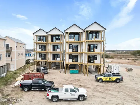 209 Shell Road Surf City NC 28445