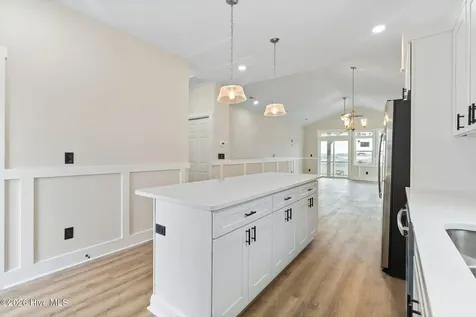 209 Shell Road Surf City NC 28445