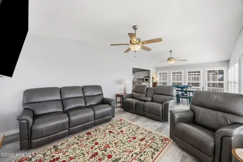 9055 W 9th Street Surf City NC 28445