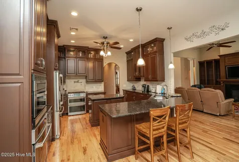 545 Gladstone Circle SW Ocean Isle Beach NC 28469