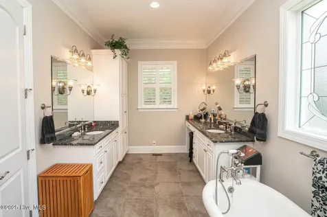 545 Gladstone Circle SW Ocean Isle Beach NC 28469