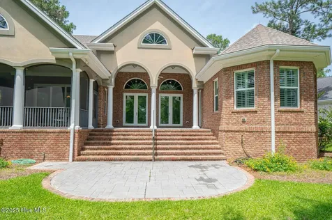 545 Gladstone Circle SW Ocean Isle Beach NC 28469