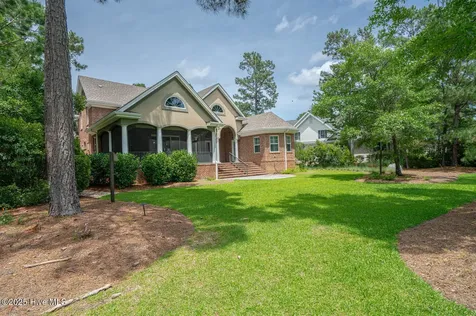 545 Gladstone Circle SW Ocean Isle Beach NC 28469