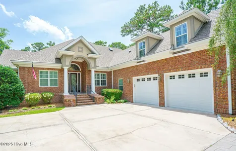 545 Gladstone Circle SW Ocean Isle Beach NC 28469