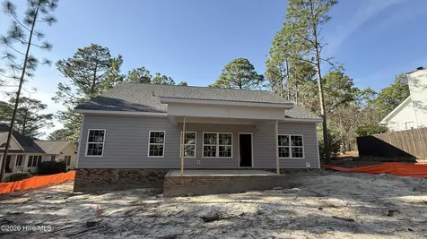 6 Georgia Court Pinehurst NC 28374