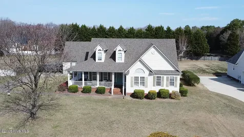 1465 Yorkshire Lane Rocky Mount NC 27803
