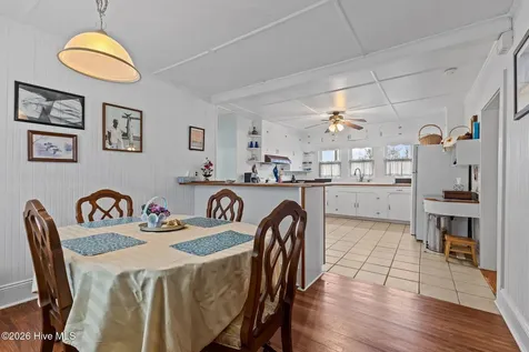 272 Highway 101 Beaufort NC 28516