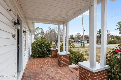 272 Highway 101 Beaufort NC 28516