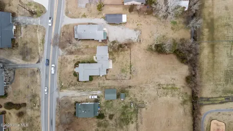 272 Highway 101 Beaufort NC 28516