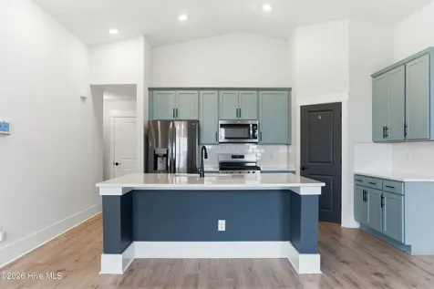 2948 Hatchers Run Leland NC 28451